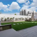 Stylish Living - Brand-New Family Community
